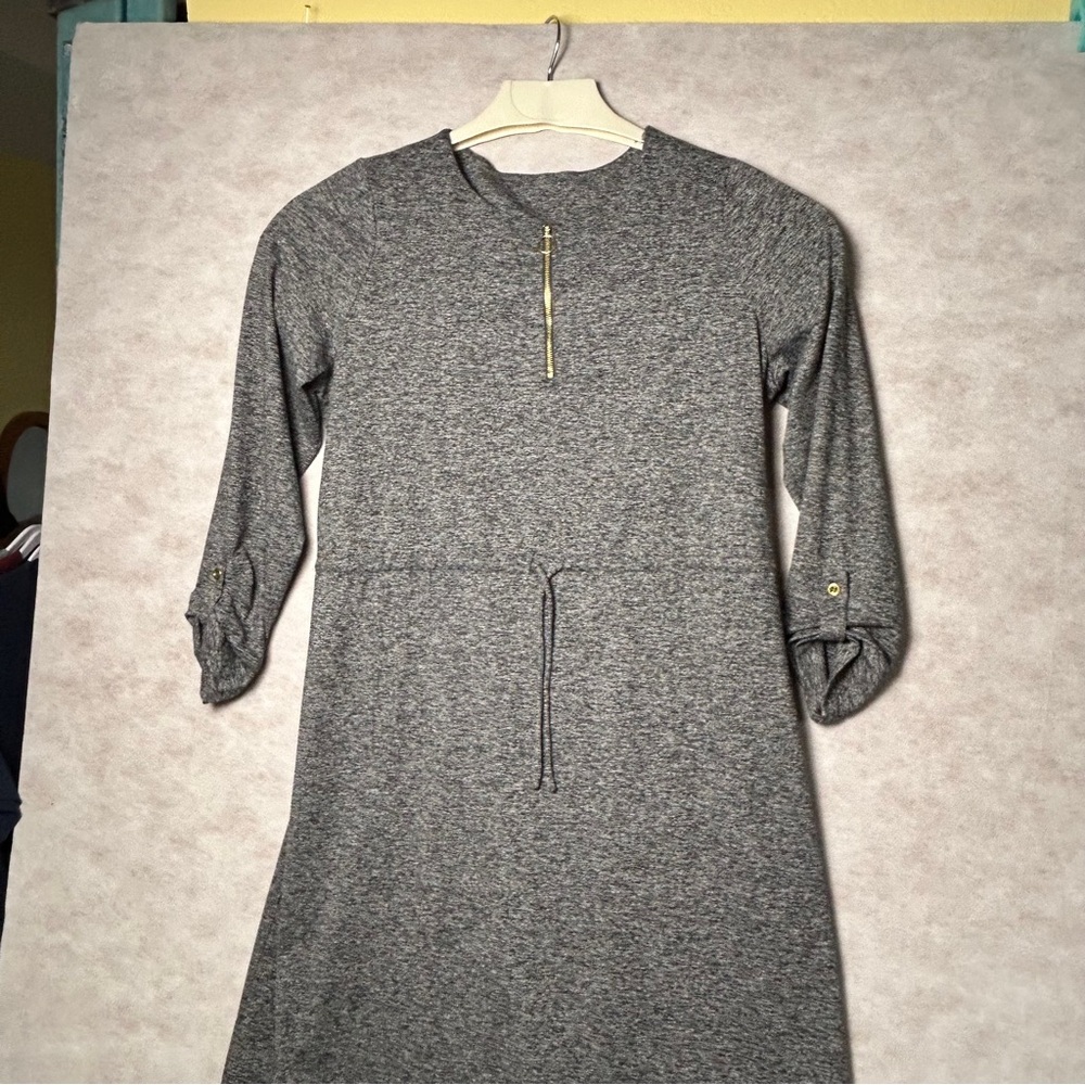 Ambernoon II Gray Long Sleeve Maxi Dress With Zipper Front‎ Elastic Waist Medium